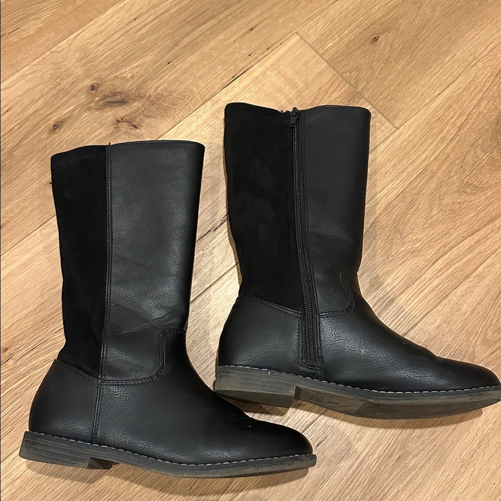 Old Navy Black Leather Knee-High Boots. Great condition.